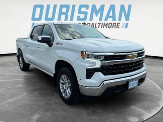 Used 2024 Chevrolet Silverado 1500 LT w/ Z71 Off-Road Package AWD/4WD video 1