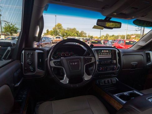 Used 2017 GMC Sierra 3500 SLT w/ Duramax Plus Package AWD/4WD image 14
