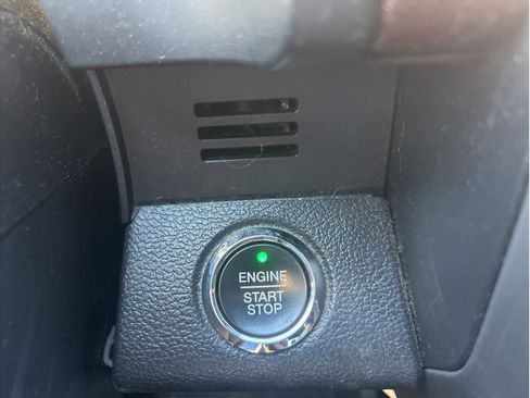 Used 2016 Ford F150 Platinum w/ Equipment Group 701A Luxury image 22