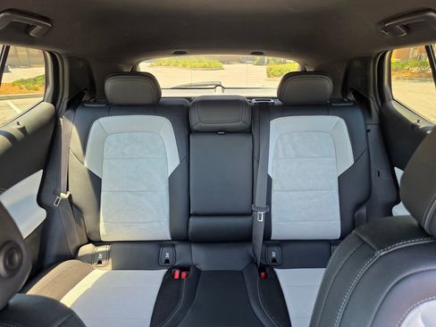 Certified 2024 Chevrolet Equinox EV LT FWD image 26