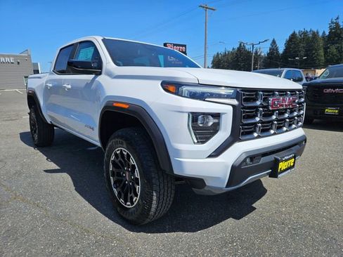New 2026 GMC Canyon AT4 AWD/4WD image 13