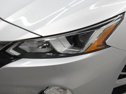 Used 2020 Nissan Altima 2.5 S image 2