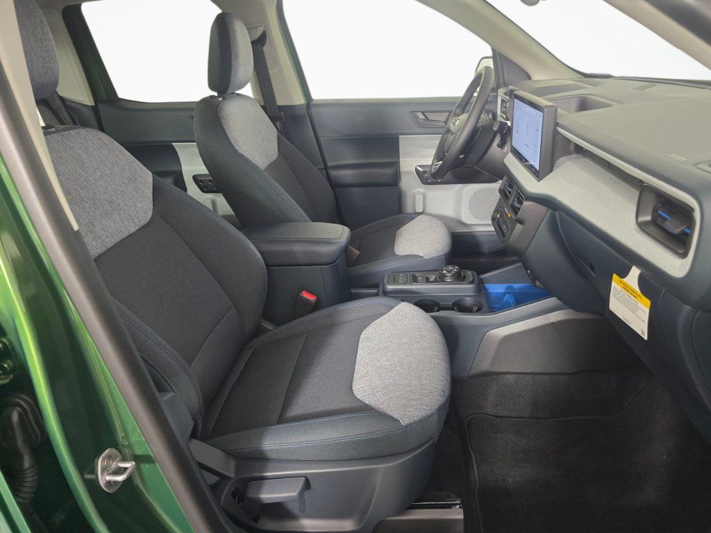 Used 2025 Ford Maverick XLT w/ XLT Luxury Package AWD/4WD image 28