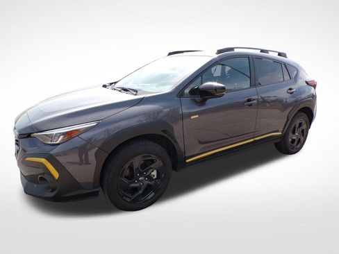 Used 2025 Subaru Crosstrek 2.5i Sport w/ Crosstrek Mirror Package AWD/4WD image 2