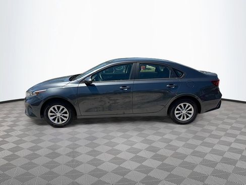 Used 2024 Kia Forte LX FWD image 9