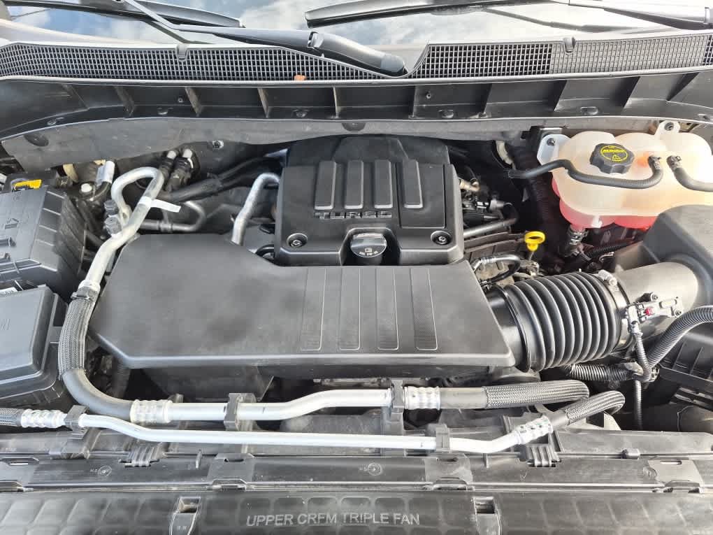 Used 2024 Chevrolet Silverado 1500 LT AWD/4WD image 19