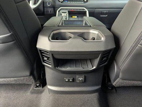 Used 2024 Toyota Tundra Limited image 20