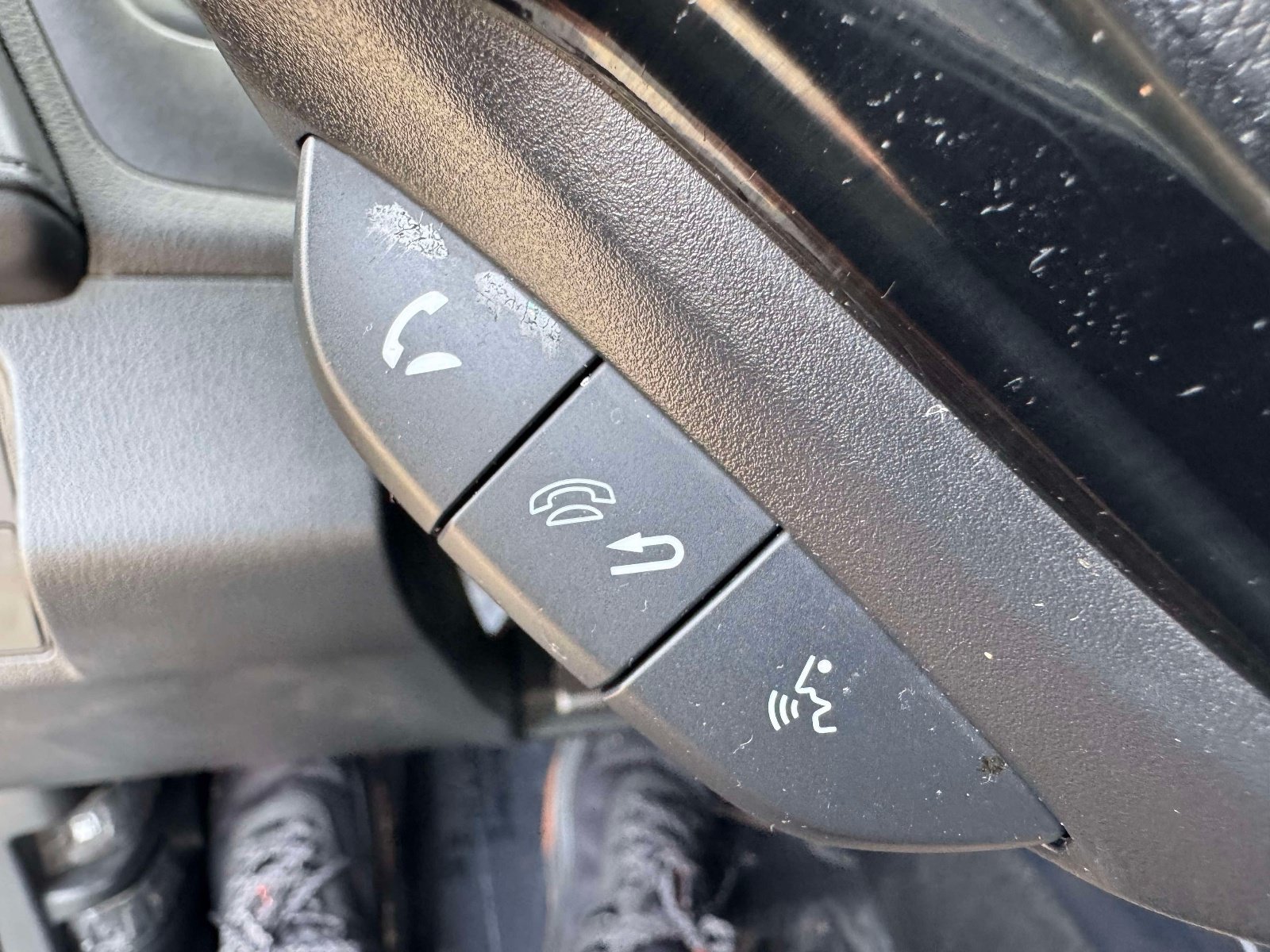 Used 2022 Honda HR-V LX image 29