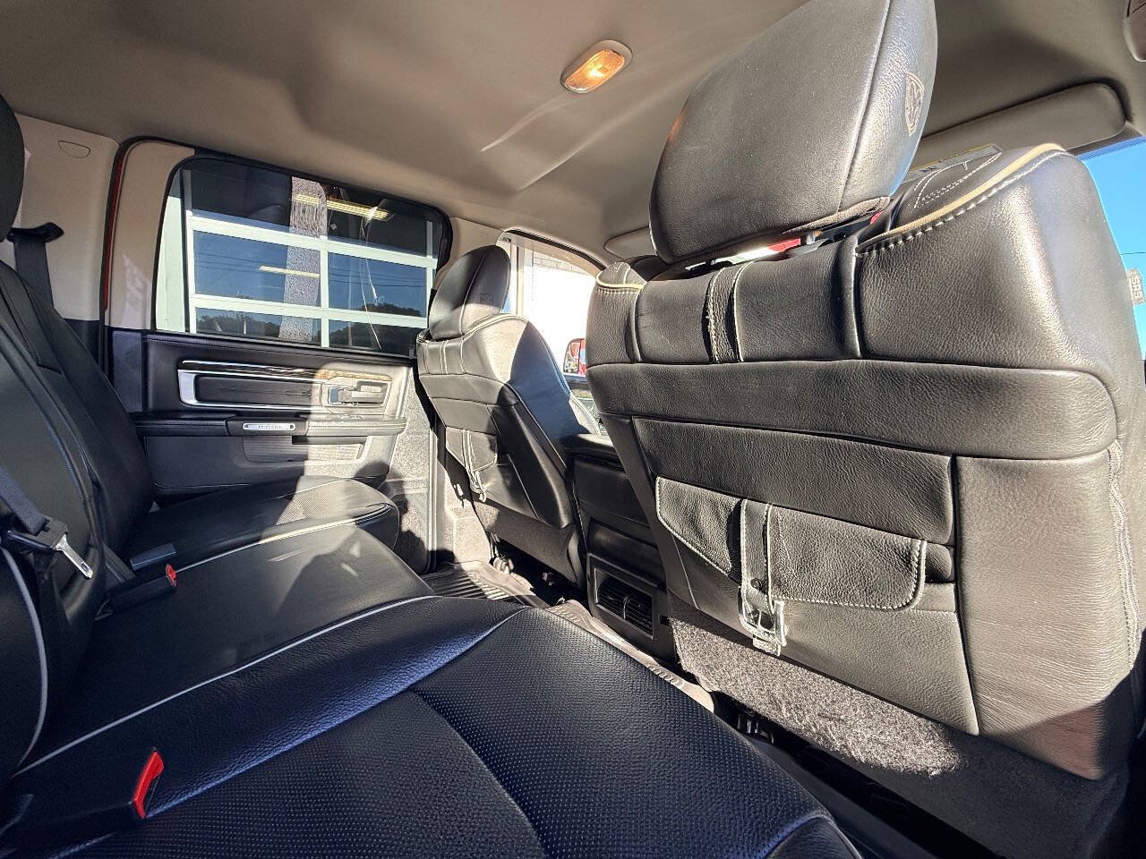 Used 2014 RAM 2500 Tradesman w/ Chrome Appearance Group AWD/4WD image 35