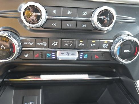 Certified 2024 Ford F150 Lariat image 20