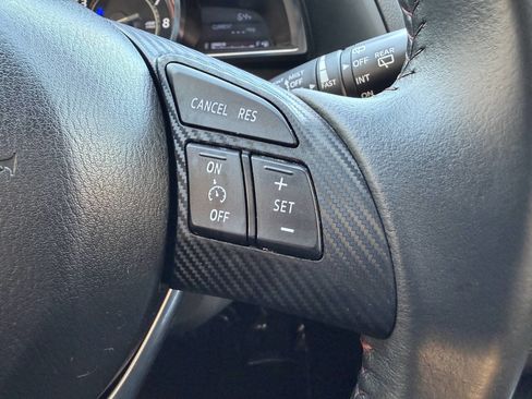 Used 2015 MAZDA MAZDA3 s Touring FWD image 22
