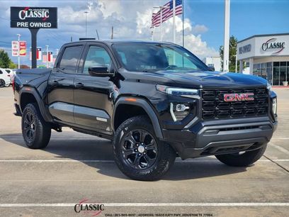 Used 2024 GMC Canyon Elevation