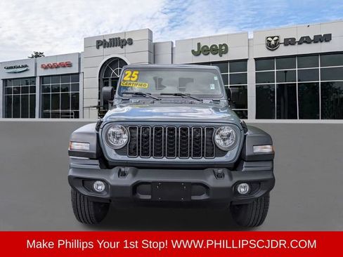 Certified 2025 Jeep Wrangler Sport AWD/4WD image 8
