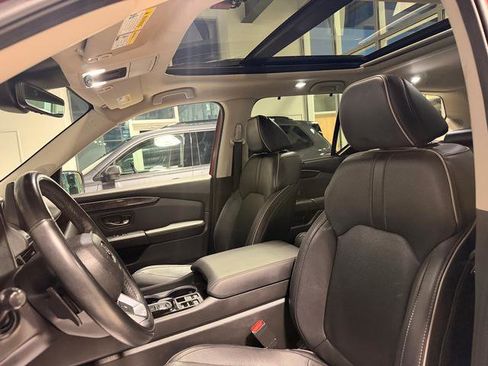 Used 2024 Honda Pilot Elite image 8