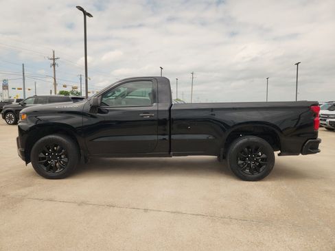 Used 2019 Chevrolet Silverado 1500 W/T w/ WT Convenience Package RWD image 3