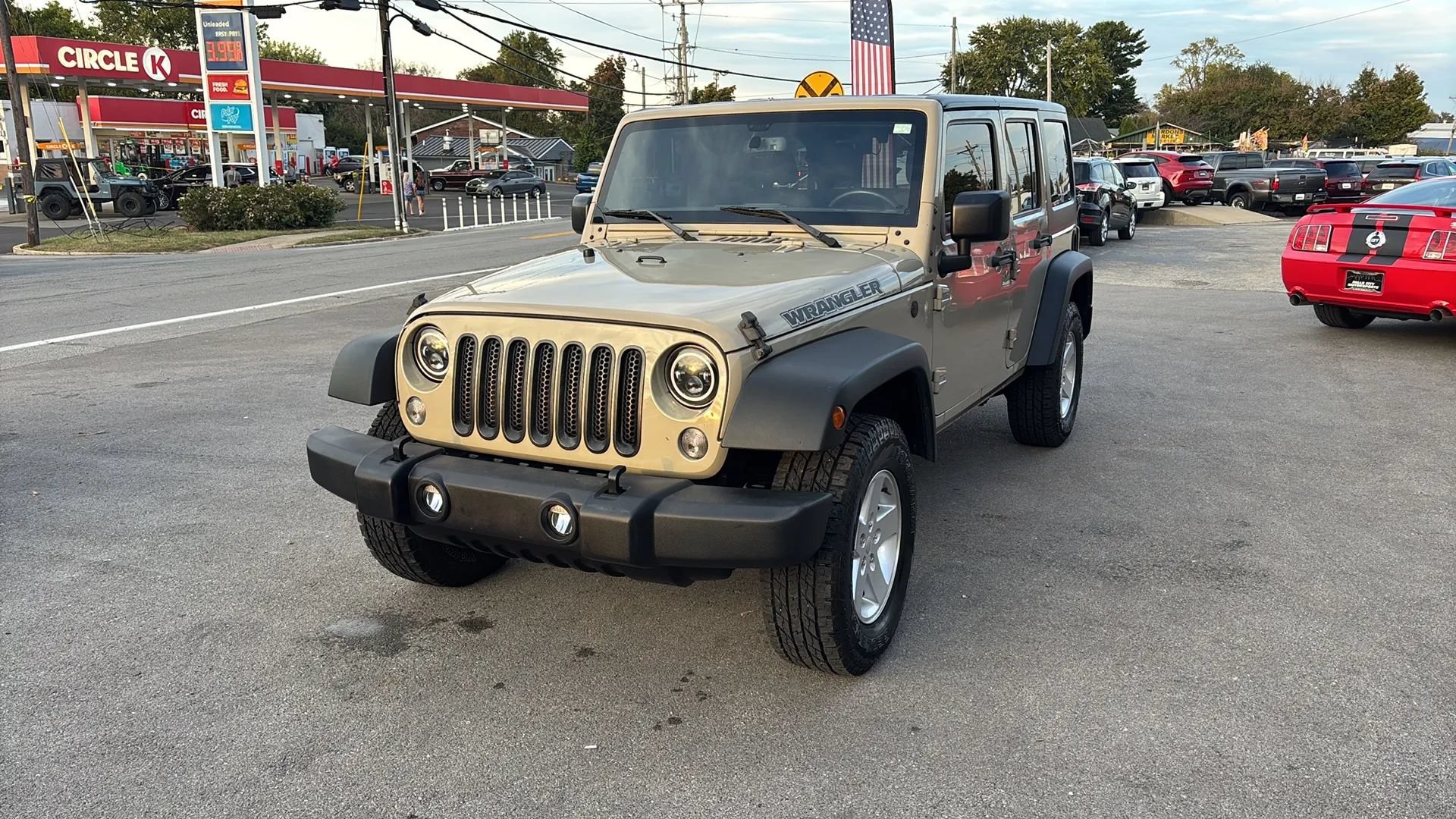 Used 2017 Jeep Wrangler Unlimited Sport w/ Quick Order Package 24S AWD/4WD image 2