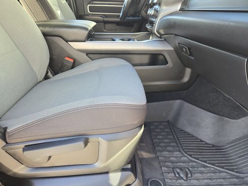 Used 2024 RAM 3500 Big Horn w/ Heated Seats & Wheel Group image 17