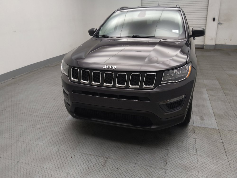 Used 2021 Jeep Compass Sport FWD image 15