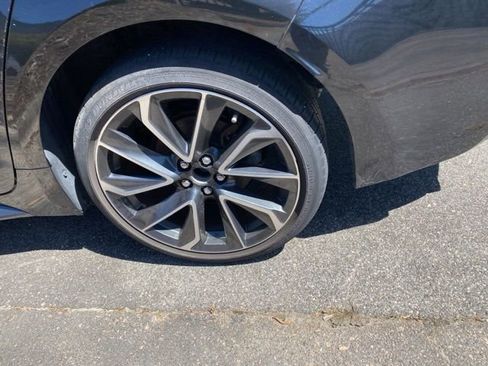 Used 2021 Toyota Corolla SE image 9