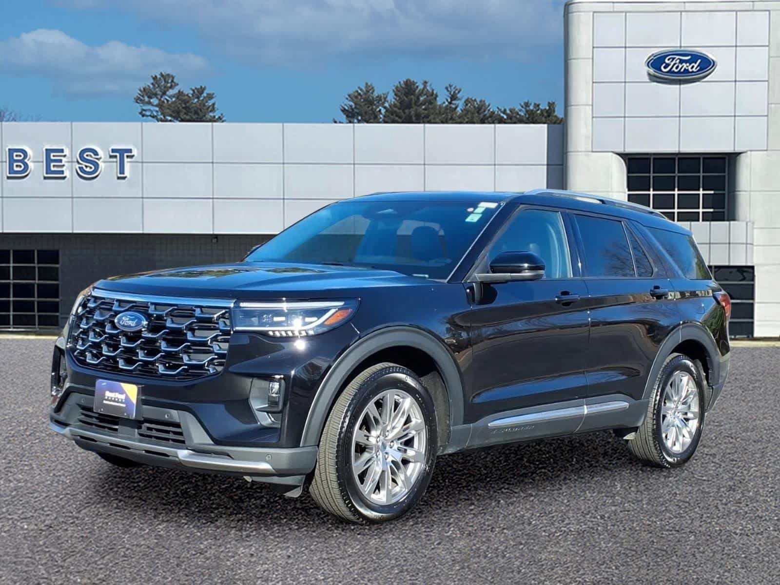 Used 2026 Ford Explorer Platinum AWD/4WD image 1