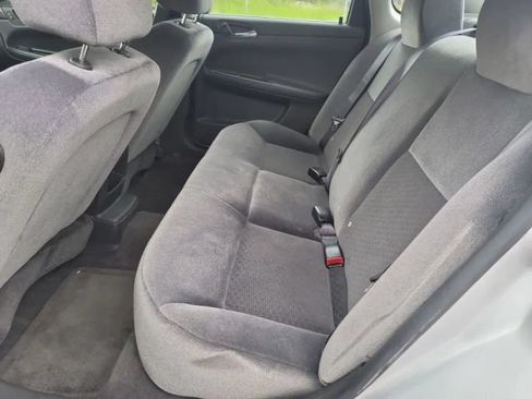 Used 2016 Chevrolet Impala Limited LS FWD image 23