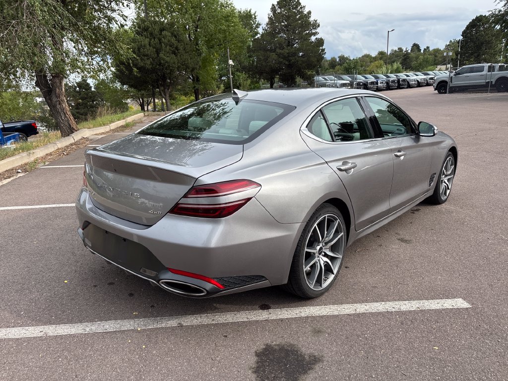 Used 2024 Genesis G70 2.5T AWD/4WD image 5