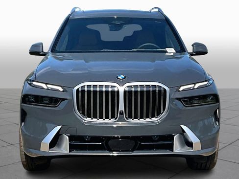 New 2026 BMW X7 xDrive40i w/ Executive Package image 3