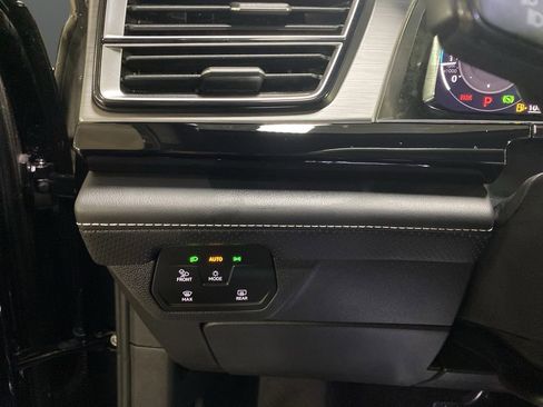 Used 2024 Volkswagen Atlas Cross Sport SE w/ Black Wheel Package image 26