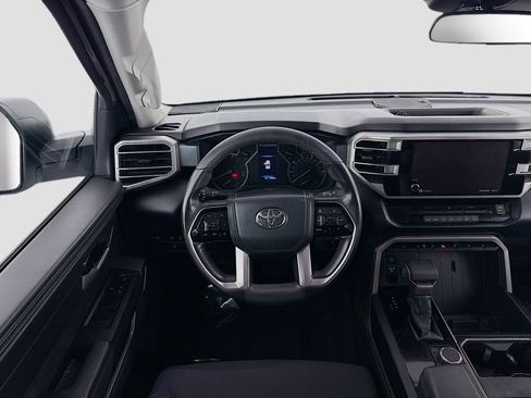 Used 2022 Toyota Tundra SR5 RWD image 17
