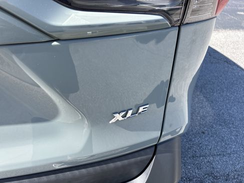 Used 2020 Toyota RAV4 XLE image 44