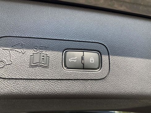 New 2025 Lincoln Aviator 2WD image 16