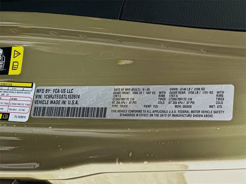 New 2026 Jeep Gladiator Mojave w/ Technology Group image 18