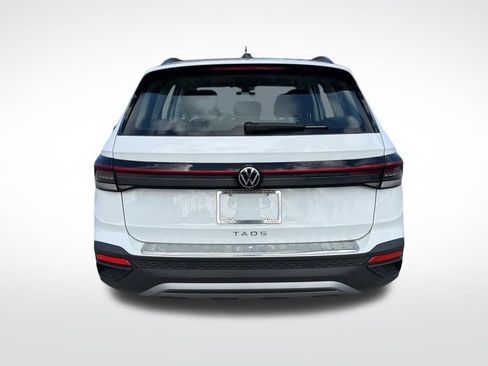 Used 2025 Volkswagen Taos S image 6