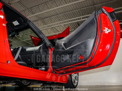 Used 2007 Chevrolet Corvette Coupe image 64