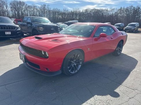 Used 2023 Dodge Challenger R/T Scat Pack w/ Plus Package image 4