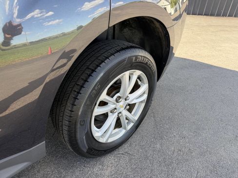 Used 2016 Chevrolet Equinox LT w/ Convenience Package AWD/4WD image 11
