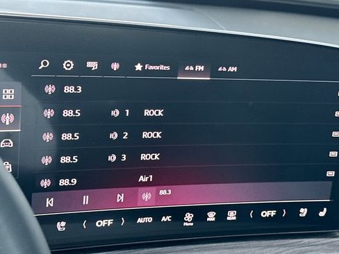 New 2025 Audi Q5 Premium Plus image 15