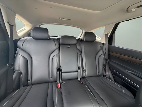 New 2025 Genesis GV80 2.5T Prestige image 12