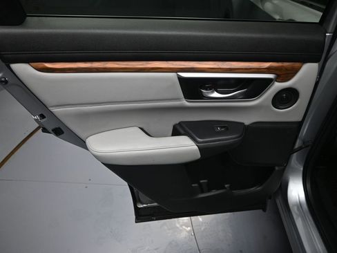 Used 2021 Honda CR-V Touring image 28