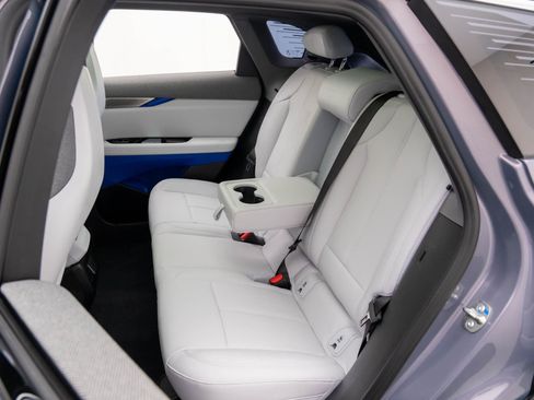 New 2026 Cadillac Optiq Luxury 1 image 19