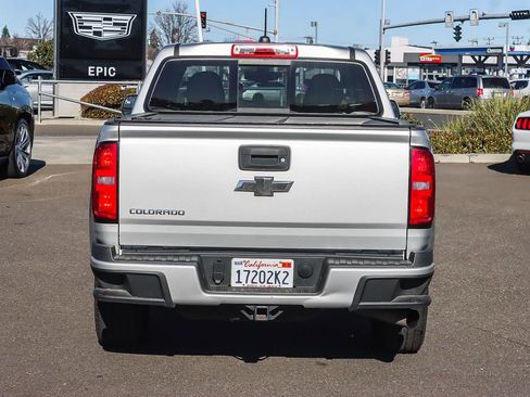 Used 2018 Chevrolet Colorado Z71 image 3