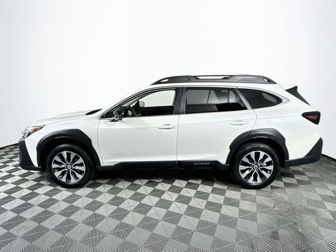 Used 2025 Subaru Outback Limited AWD/4WD image 4