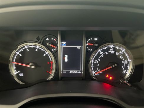 Used 2023 Toyota 4Runner TRD Off-Road Premium image 12