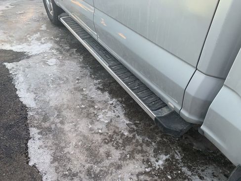 Used 2024 Ford F150 XLT w/ Mobile Office Package image 9