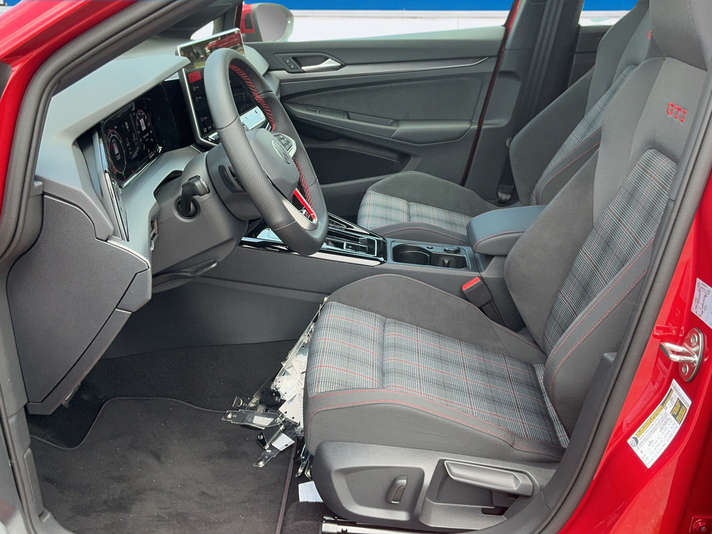 New 2026 Volkswagen Golf S FWD image 22