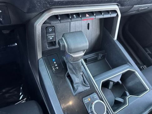 Used 2022 Toyota Tundra SR5 image 16