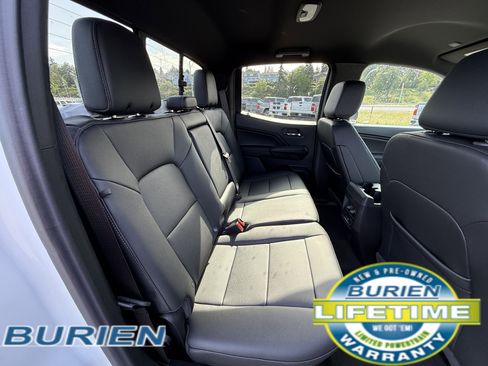 New 2025 Chevrolet Colorado LT w/ LT Convenience Package image 25