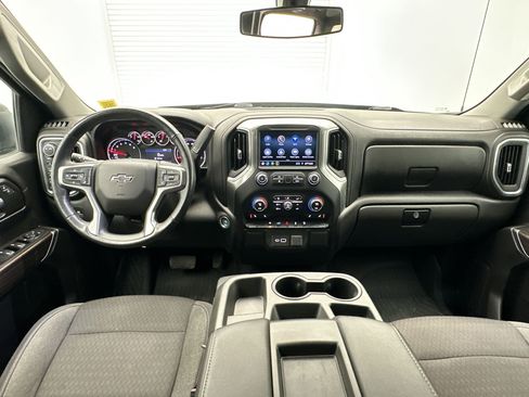 Certified 2020 Chevrolet Silverado 1500 RST AWD/4WD image 15