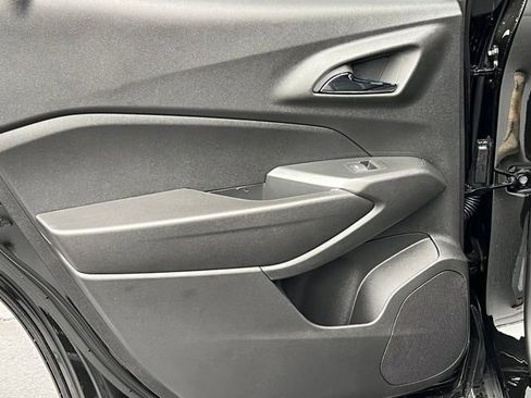 New 2026 Chevrolet Trax RS w/ Driver Confidence Package image 27