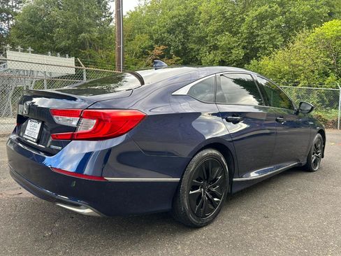 Used 2019 Honda Accord EX image 5